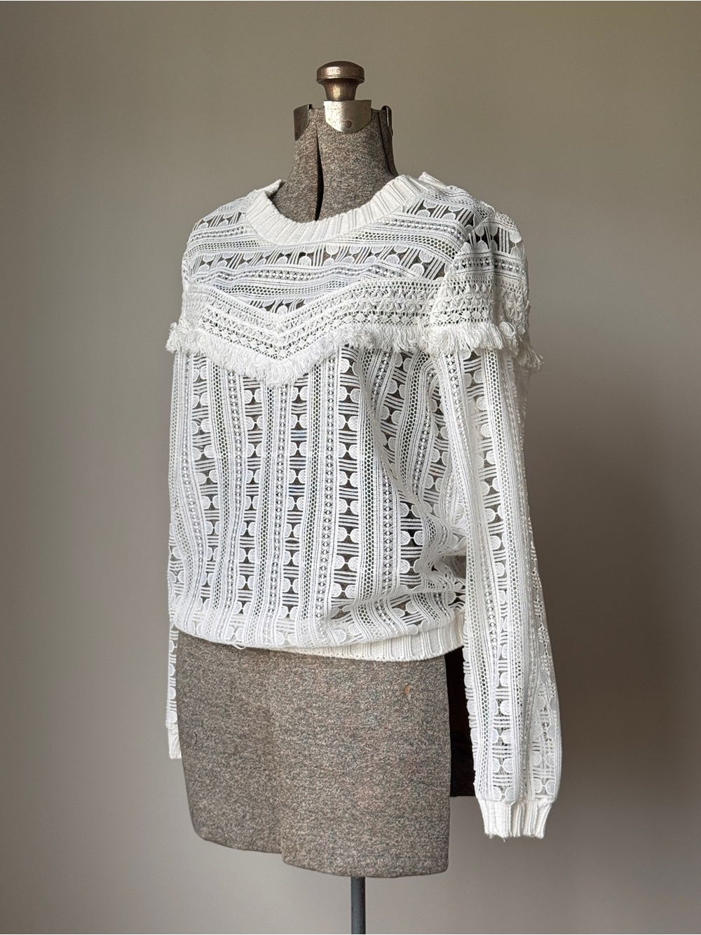 Trouvé White Lace Fringe Knit Pullover